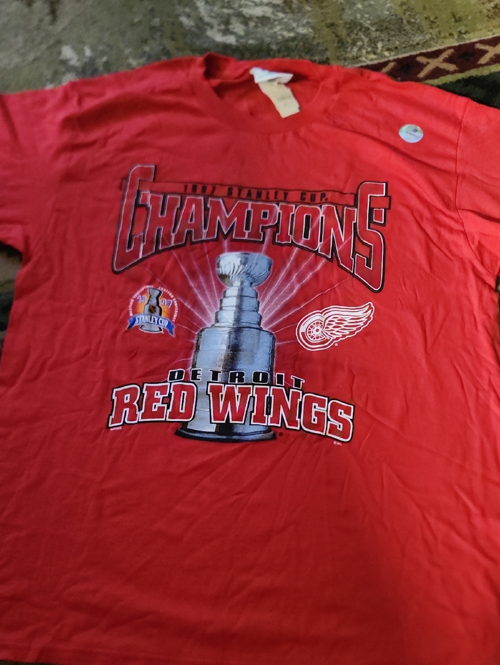 Lee Red Detroit Red Wings Champions Graphic Tee